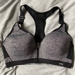 🪩VICTORIA’S SECRET SPORT Grey Black Racerback Front Zip Closure Sports Bra